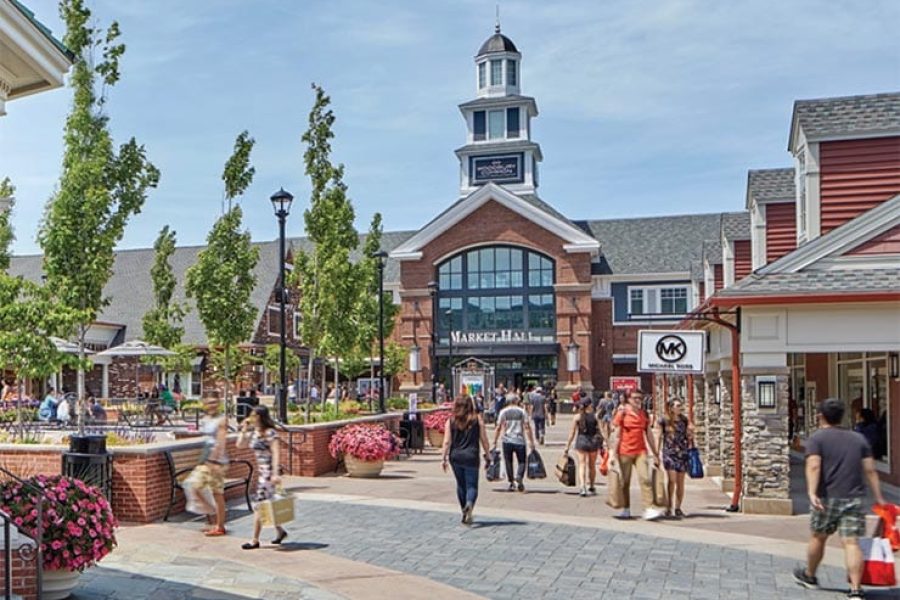 Woodbury Commons Outlet Mall Shopping Tour