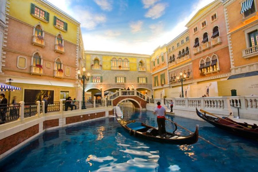 Idyllic Macau Honeymoon PackageIdyllic Macau Honeymoon Package