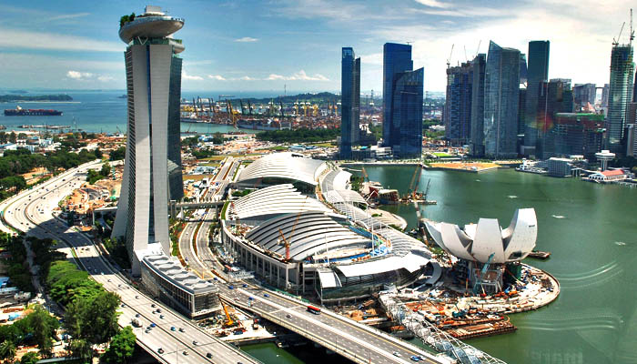 Asian Extravaganza – Luxury At Singapore