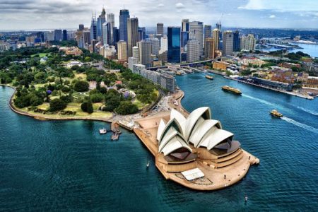 Deluxe Australia Honeymoon: Melbourne, Sydney & Gold Coast