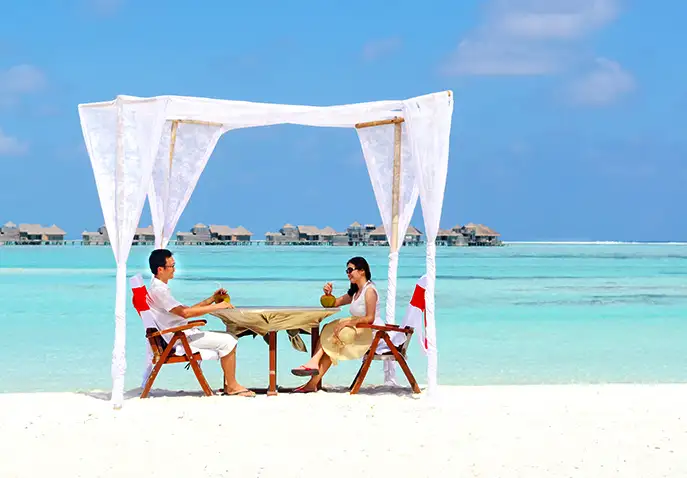 Best Honeymoon Tour Tips for the Maldives