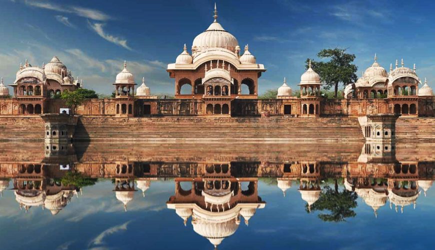 Top 5 Lord Radha Krishna Mandir in India