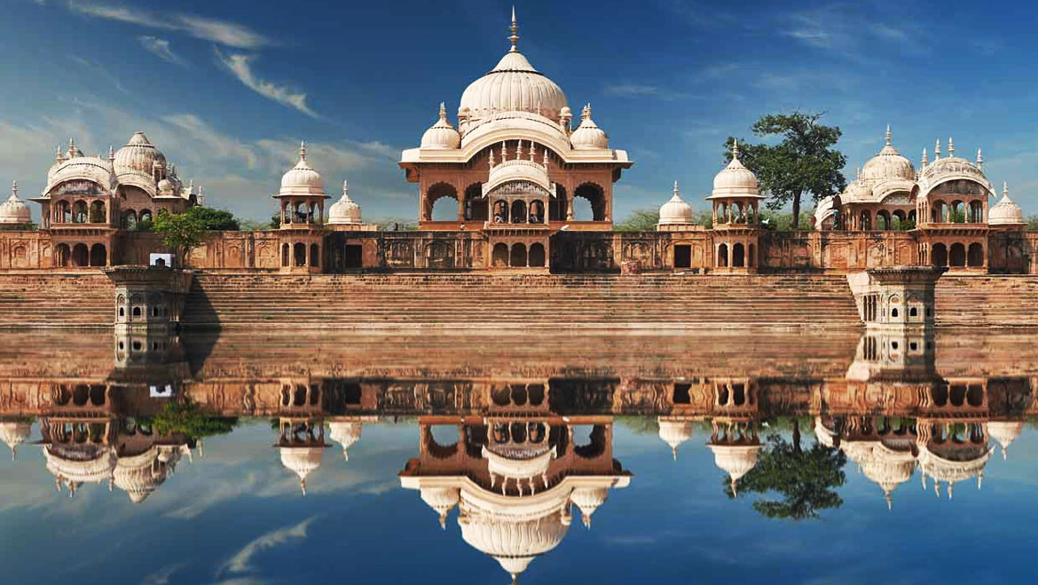 Top 5 Lord Radha Krishna Mandir in India